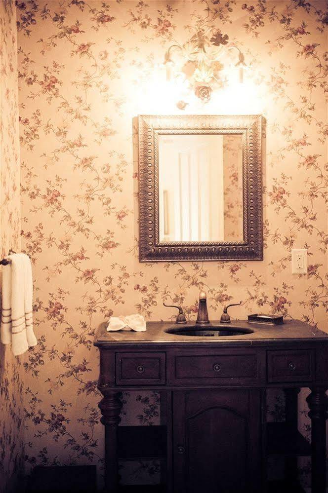 The Glendalia Boutique Hotel Glendale Esterno foto